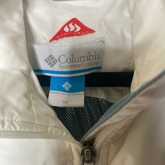 Columbia white Omni heart XS insulated ski jacket - Picture 3 of 5